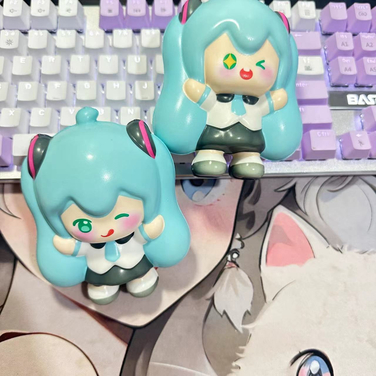 Hatsune Miku Cute Relaxing Squishy Toy