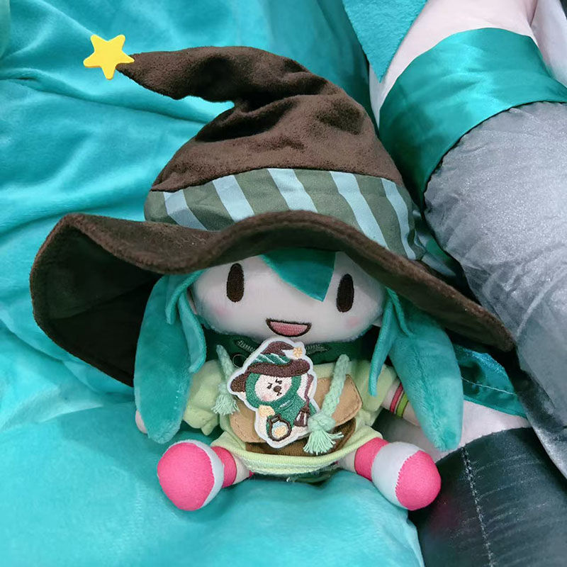 15cm Hatsune Miku Cute Suit Doll