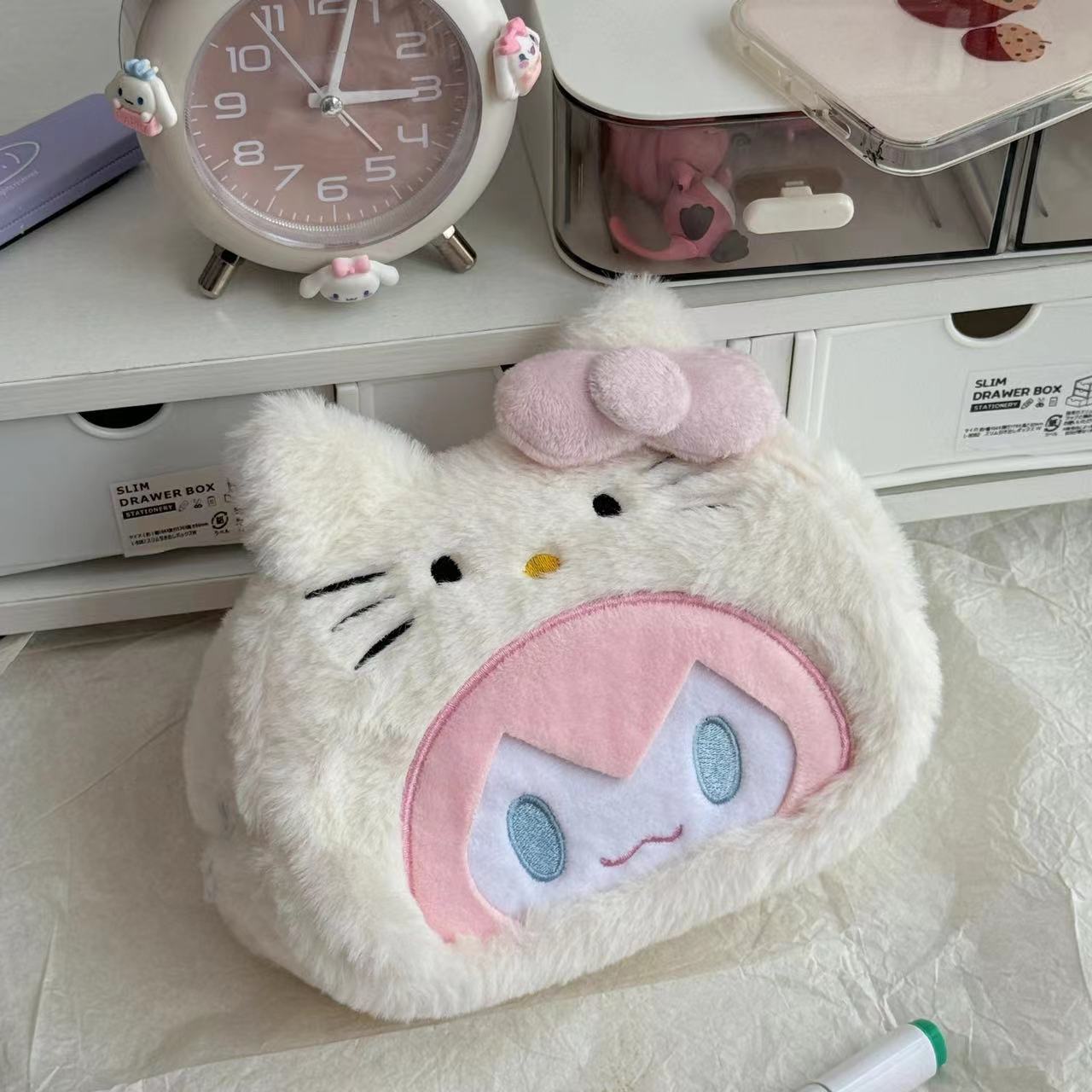 Hatsune Miku Themed Cute Fluffy Storage Bag